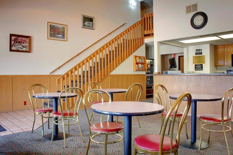 Super 8 By Wyndham West Plains Motel Dış mekan fotoğraf